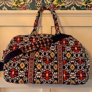 Vera Bradley Grand Traveler tote bag in the retired "Sun Valley" pattern